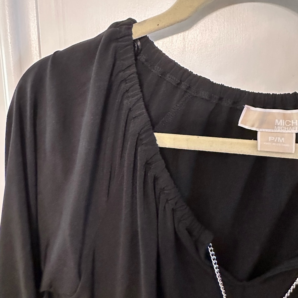 NWOT Michael Kors Black Rayon with silver metal neck chain blouse. - Picture 7 of 9
